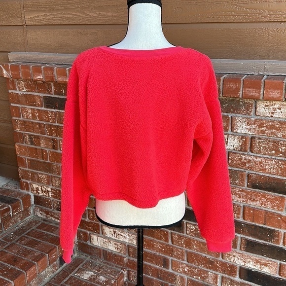 Splendid Women's Sundown Ashley Pullover Cropped Sweatshirt in Candy Apple Small - Picture 4 of 7